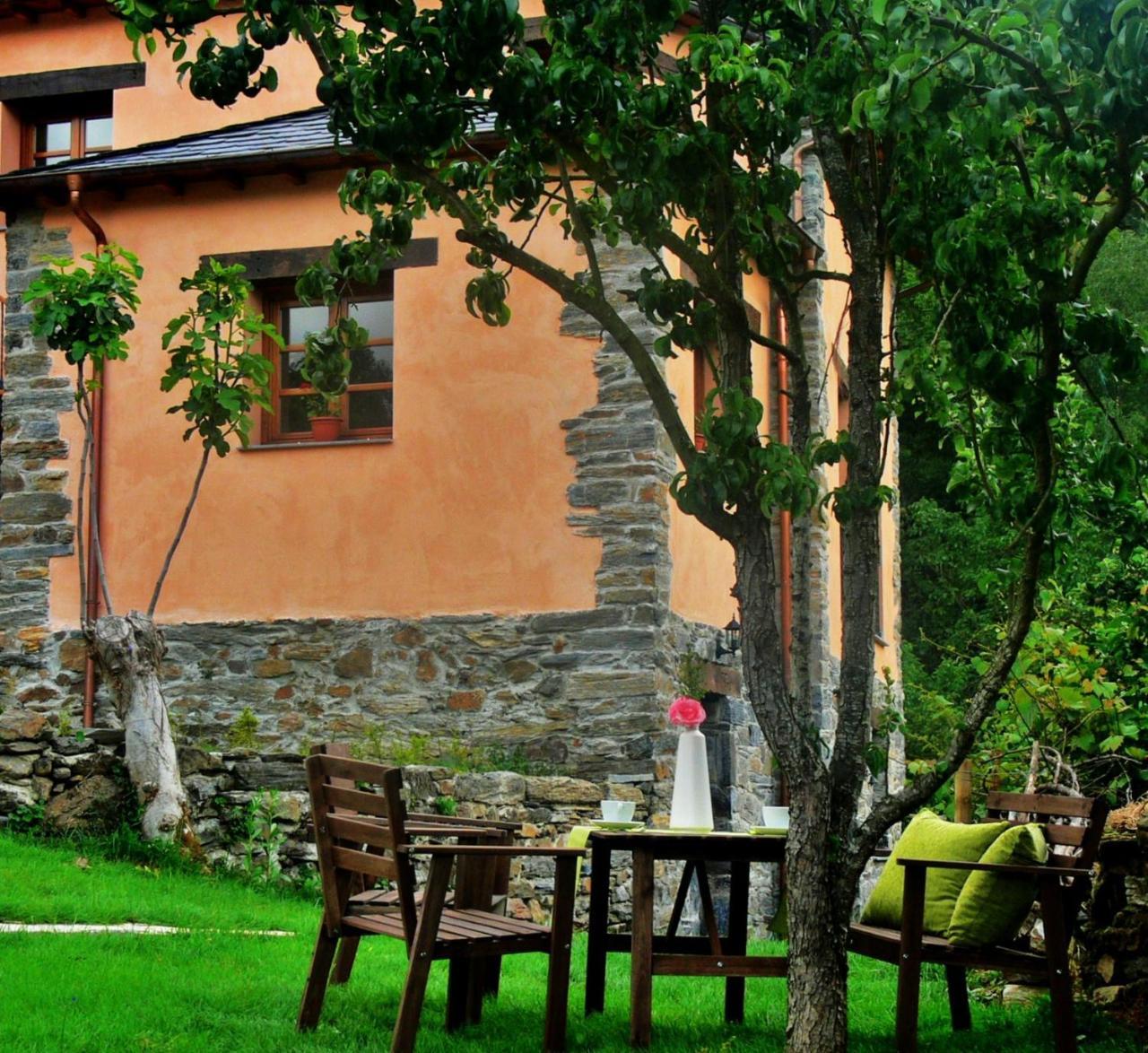 Apartamentos El Valledor Tremado Exteriör bild